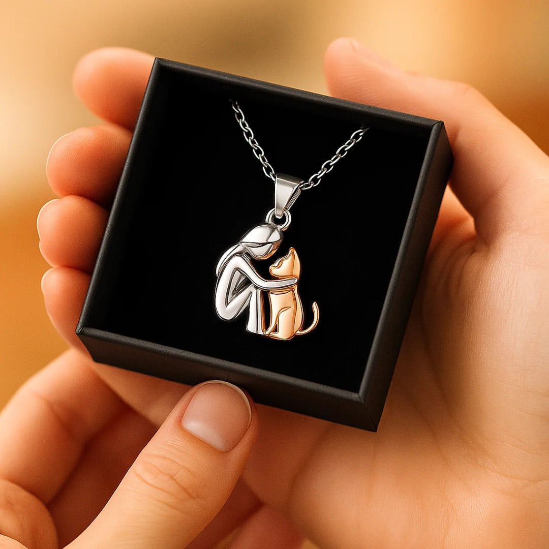Colar Cat Embrace da Susan Jewelry