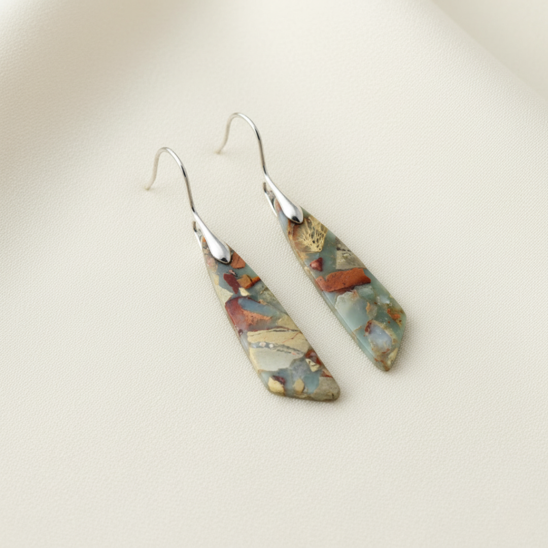 Brincos de pedra natural vintage com charme