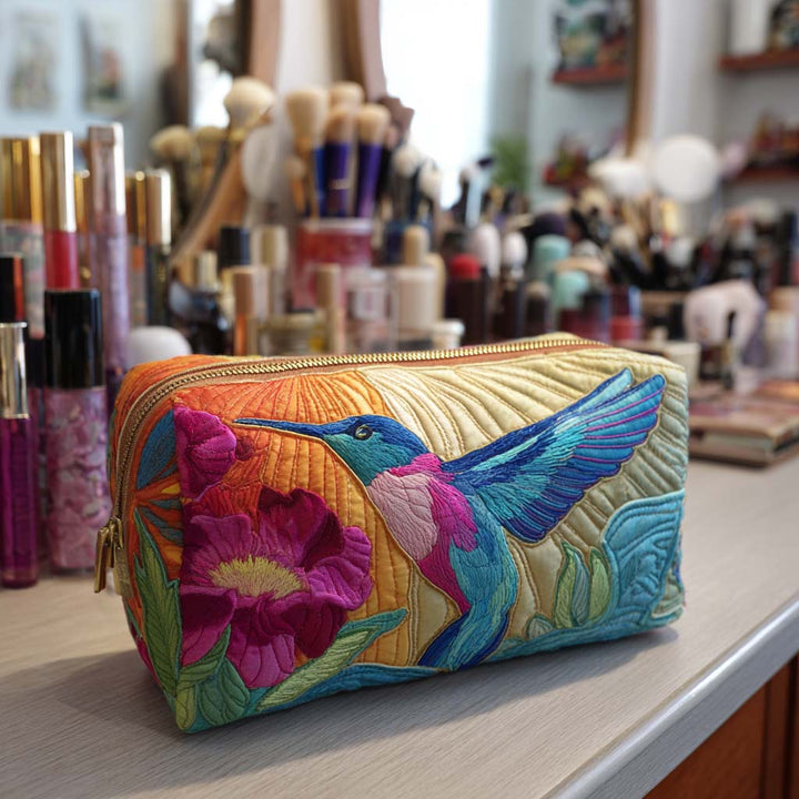 Bolsa de maquilhagem acolchoada em forma de beija-flor