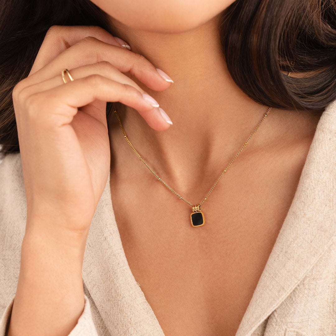 Colar elegante Midnight Chic