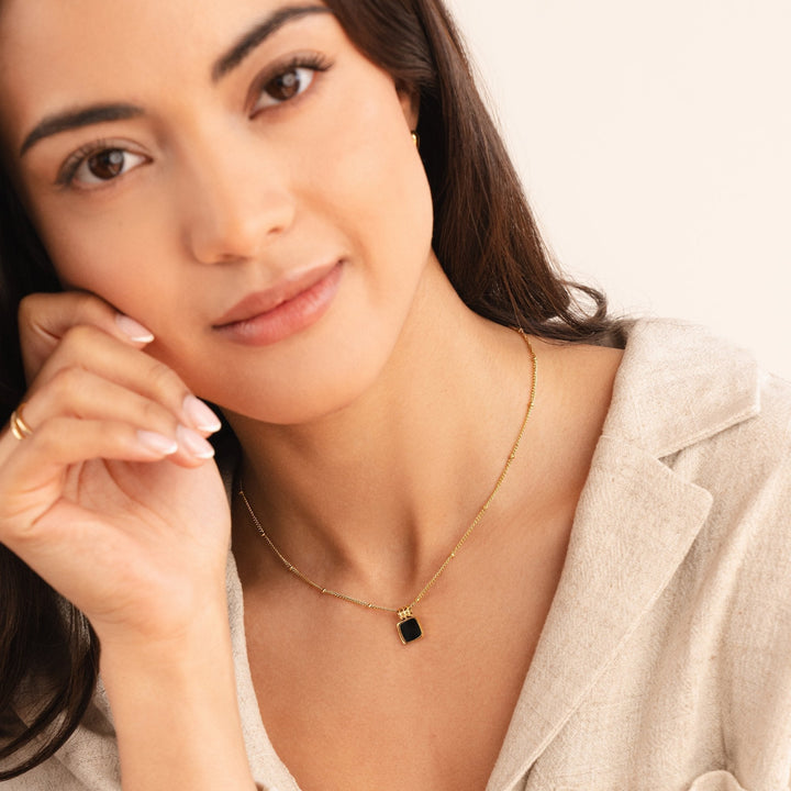 Colar elegante Midnight Chic